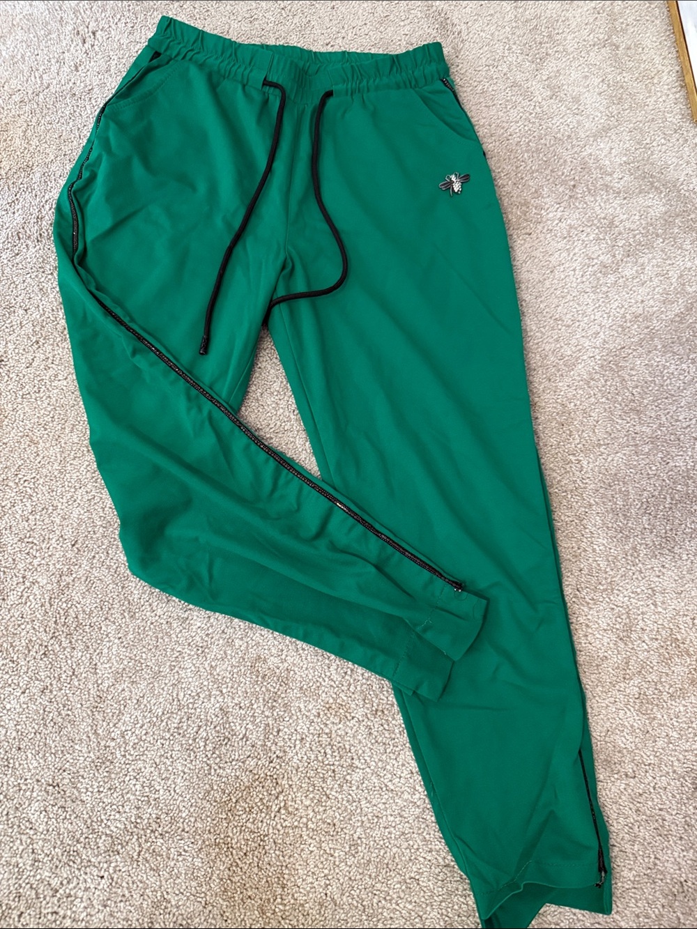 Kids Green Track Pants with Bee Patch - Unbranded
